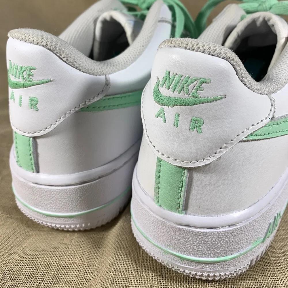 Air Force 1 Custom Mint Sneakers